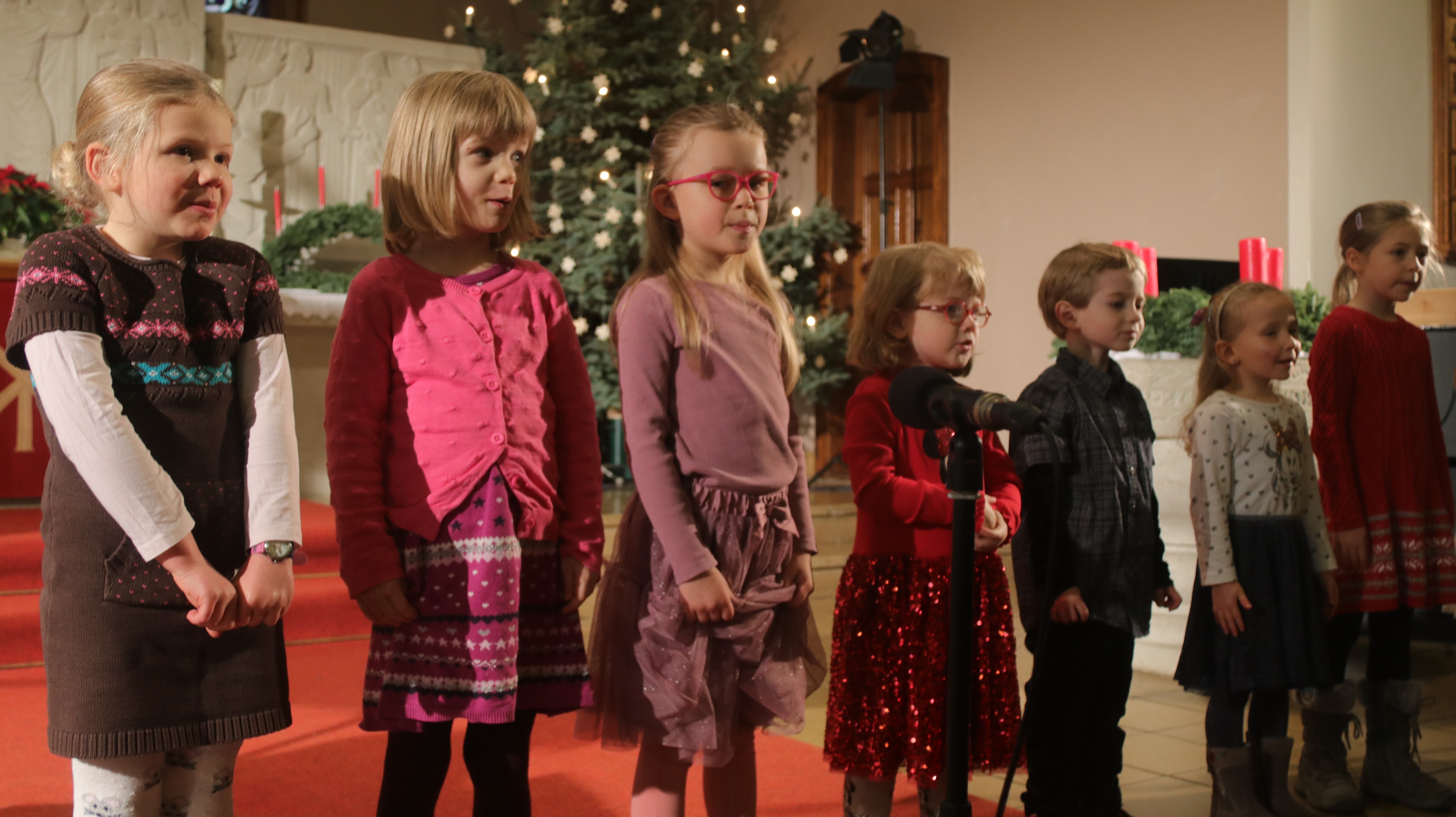 Kinder des Vorschulchors beim Singen